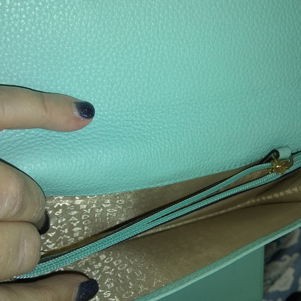 Kate Spade Leather Wallet, trifold - Picture 4 of 4